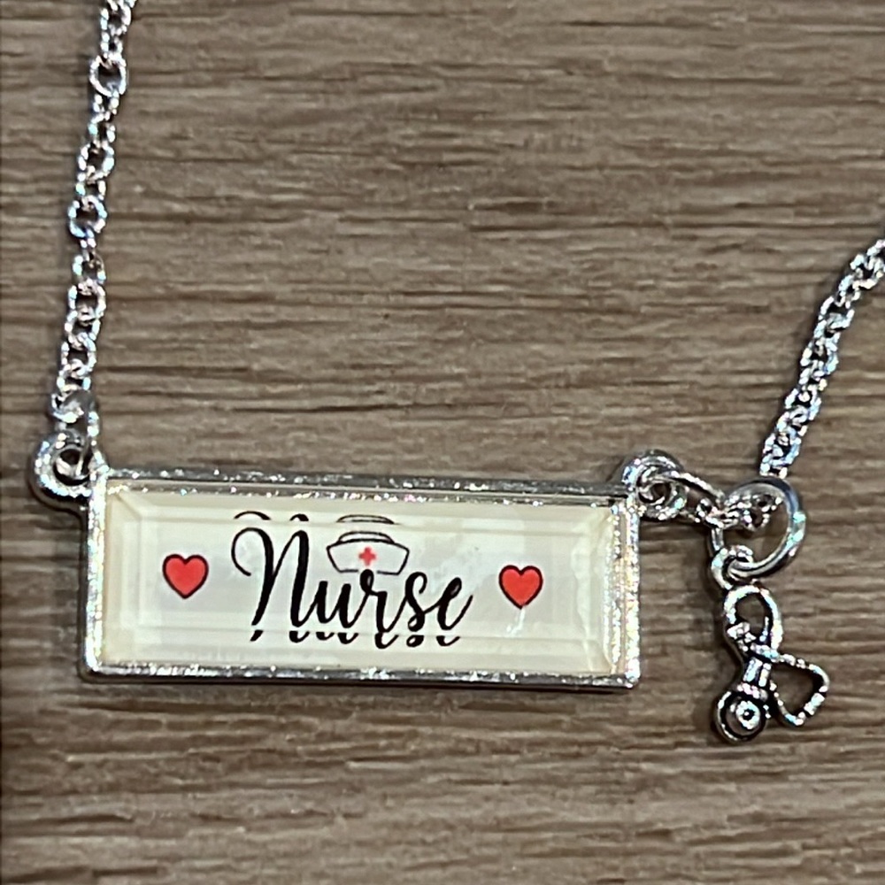 NWT Bar Necklace Engraved w/“Nurse” and Stethoscope Charm, Adjustable Length